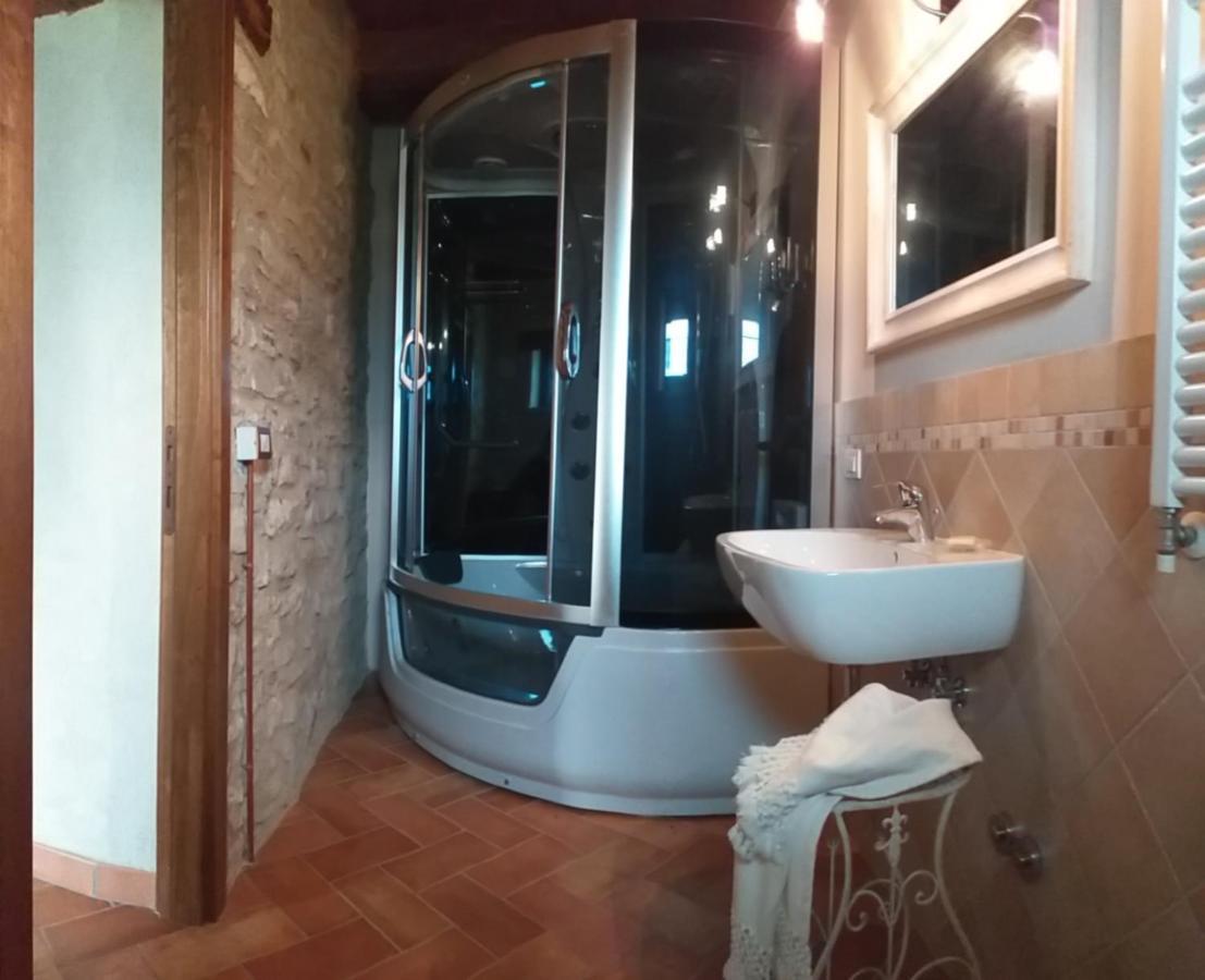 Отель Casale Le Fontanelle Monte Grimano Terme Экстерьер фото