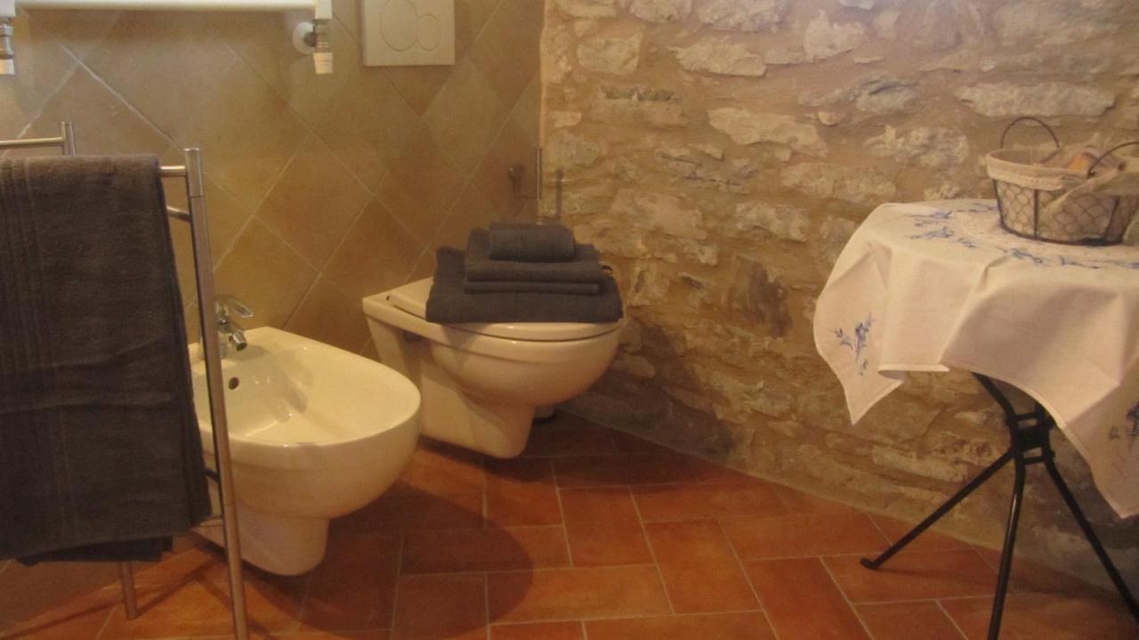 Отель Casale Le Fontanelle Monte Grimano Terme Экстерьер фото